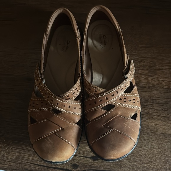 Women’s Clark’s - Picture 6 of 8